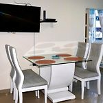 Beautiful Apartment Near The Beach In Cartagena